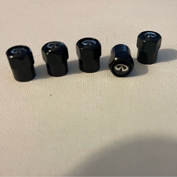 Infinity valve Stem caps in black set of 5 NWT - Picture 3 of 4